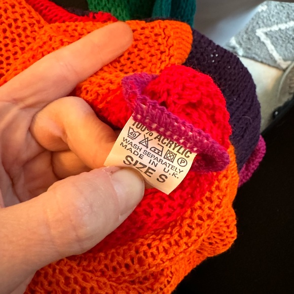 Rainbow Stripe colorful lightweight sweater NWT by Rokoko size small - Picture 9 of 9